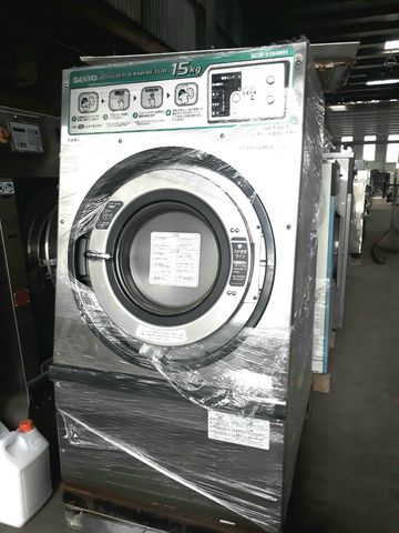 Máy giặt công nghiệp Sanyo chân mềm 20kg